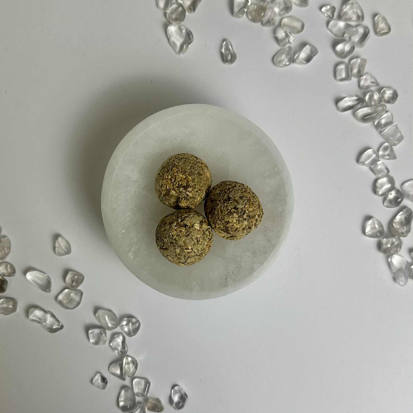 Sagrada Madre Smudge Bombs - Palo Santo